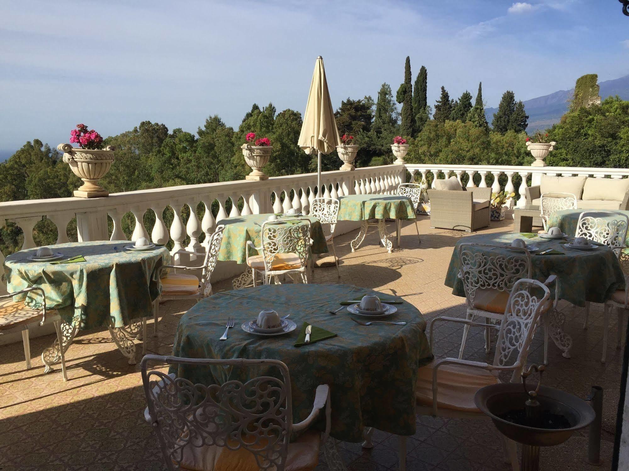 Hotel Villa Riis Taormina Ngoại thất bức ảnh